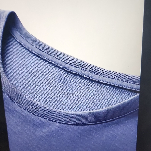 Graphic Short Sleeve T-Shirt with Duck Design - Picture 7 of 7